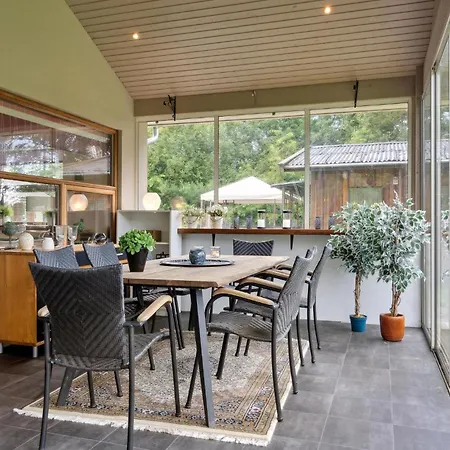 度假居 4 Bedroom Beautiful In *