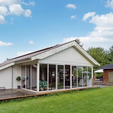 度假居 4 Bedroom Beautiful In